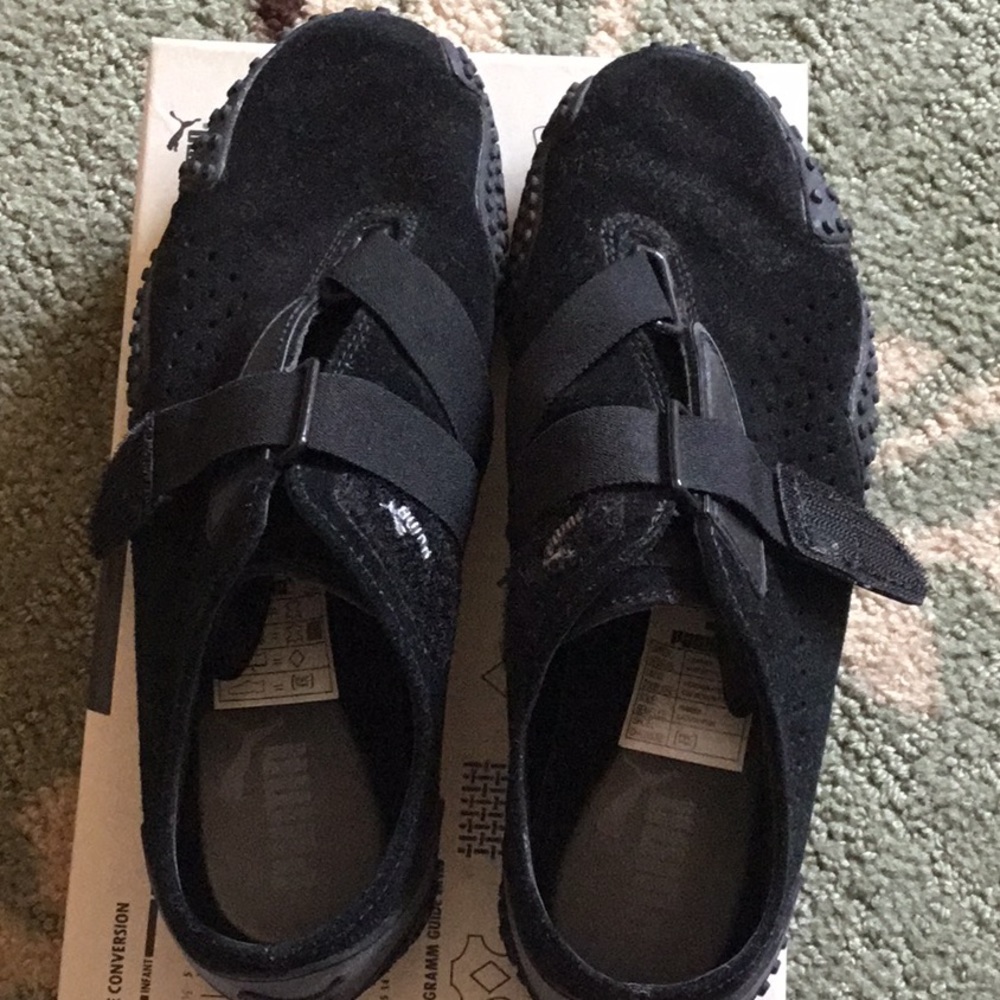 Black Puma Sneakers